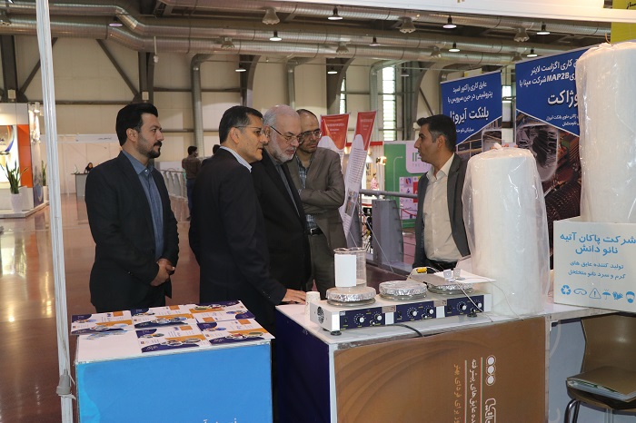 شرکت پاکان آتیه نانو دانش