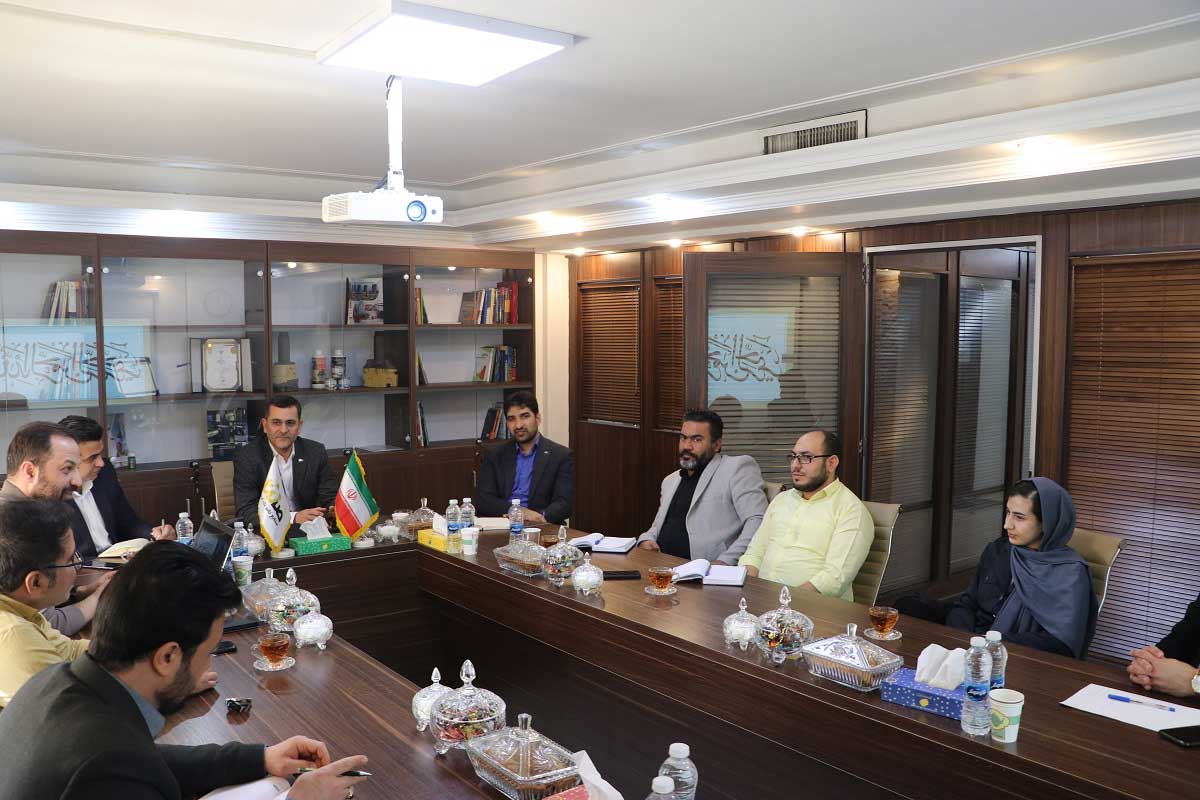 جلسه مدیران هلدینگ صنتا با مدیران مالی جهت هماهنگی و هم افزایی شرکت‌های زیرمجموعه