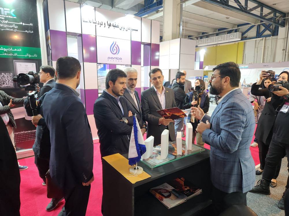 بازدید آقای دکتر احمدوند، رییس محترم ستاد نانو