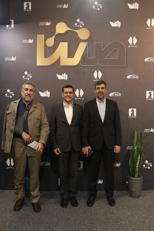 بازدید آقای دکتر دیناروند، رئیس هیات مدیره هلدینگ دارویی هنام فارمد