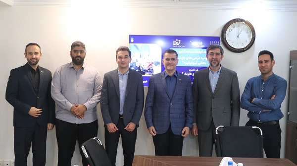 امضای قرارداد سرمایه‌گذاری هلدینگ دانش بنیان صنایع نانو تک آینده (صنتا) و شرکت فناوران دارویی باراد فارمد به منظور تولید قرص‌های باز‌شونده دهانی لیوفیلیزه