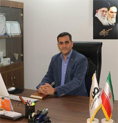 آقای دکتر سید مجید معنوی