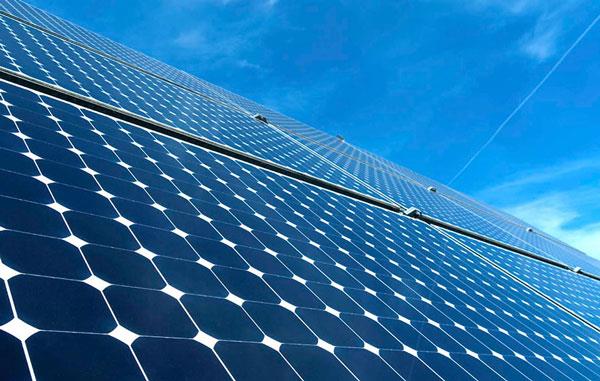 نانوبافت هایی که بازدهی سلول های خورشیدی را افزایش می دهند